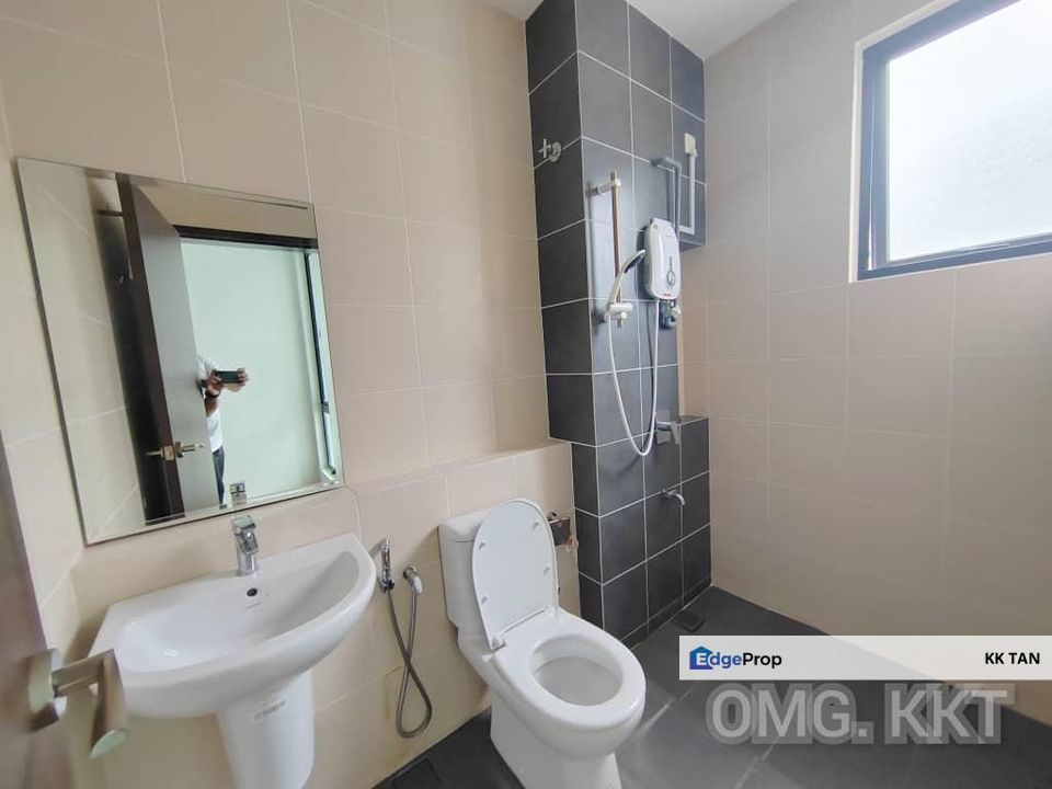 Bukit Raja Athira Double Storey Renovated Good Condition Best Buy Klang, Selangor, Klang