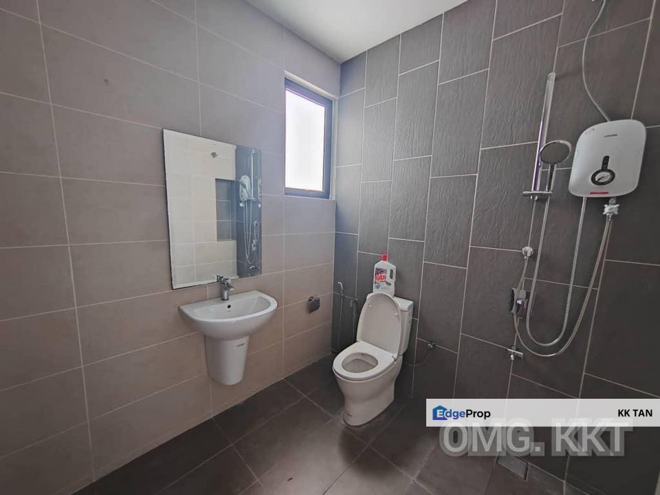 Bukit Raja Athira Double Storey Renovated Good Condition Best Buy Klang, Selangor, Klang