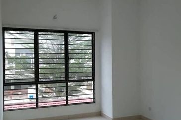 Indah 12, Setia Alam