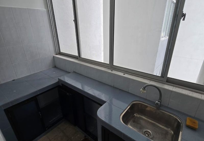 Bistari Impian Apartment @ Larkin