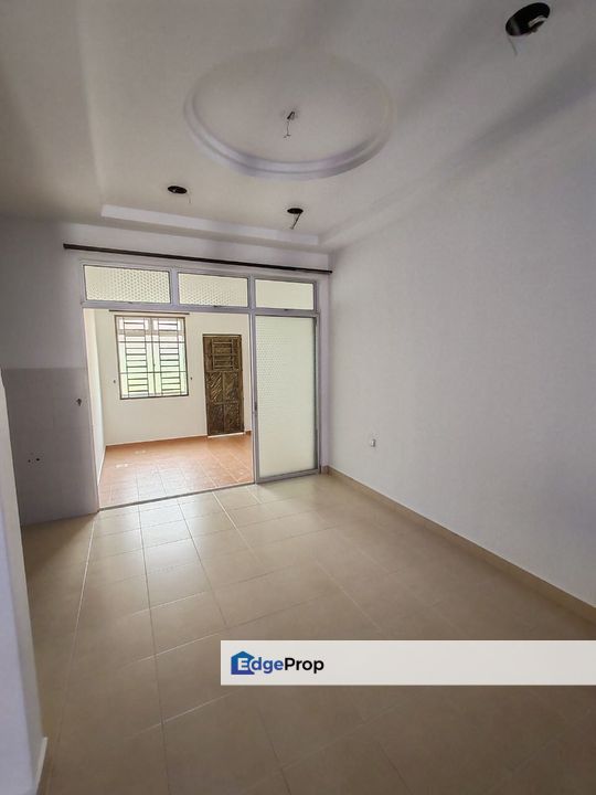 Taman Nusa Idaman*2 Storey*For Sale, Johor, 