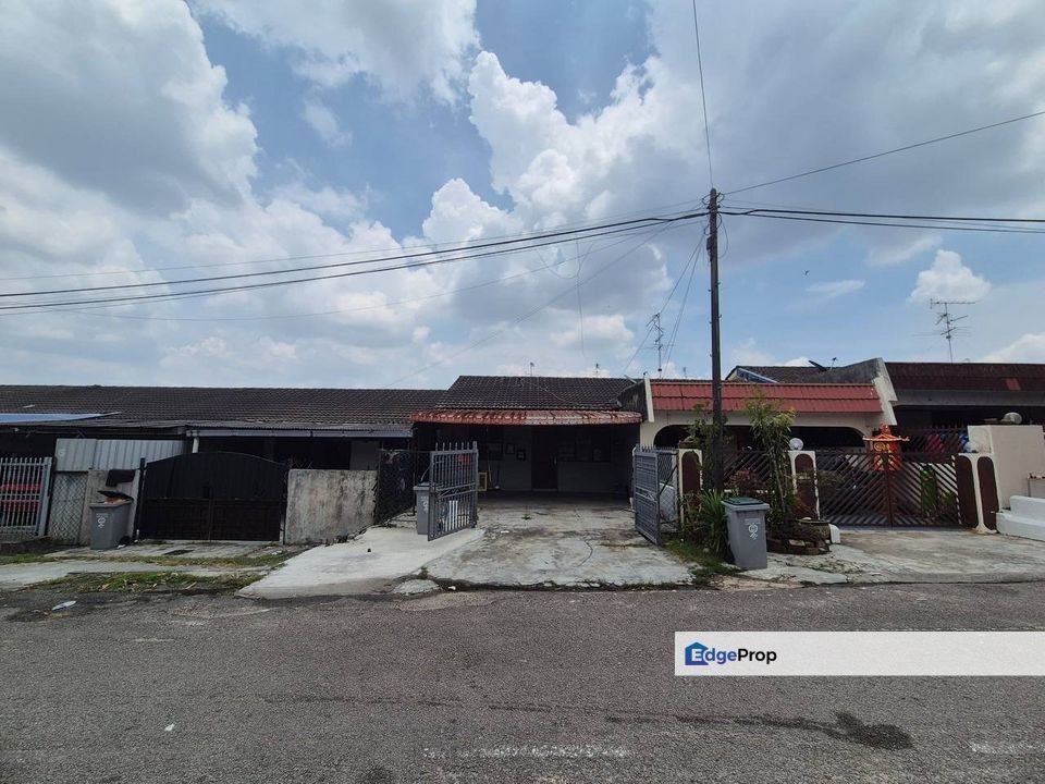 Skudai”Taman Universiti*Single Storey*For Sale, Johor, Skudai