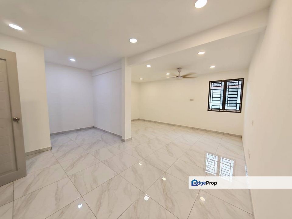 Gelang Patah”Taman Nusantara*2 Storey*For Sale, Johor, Gelang Patah