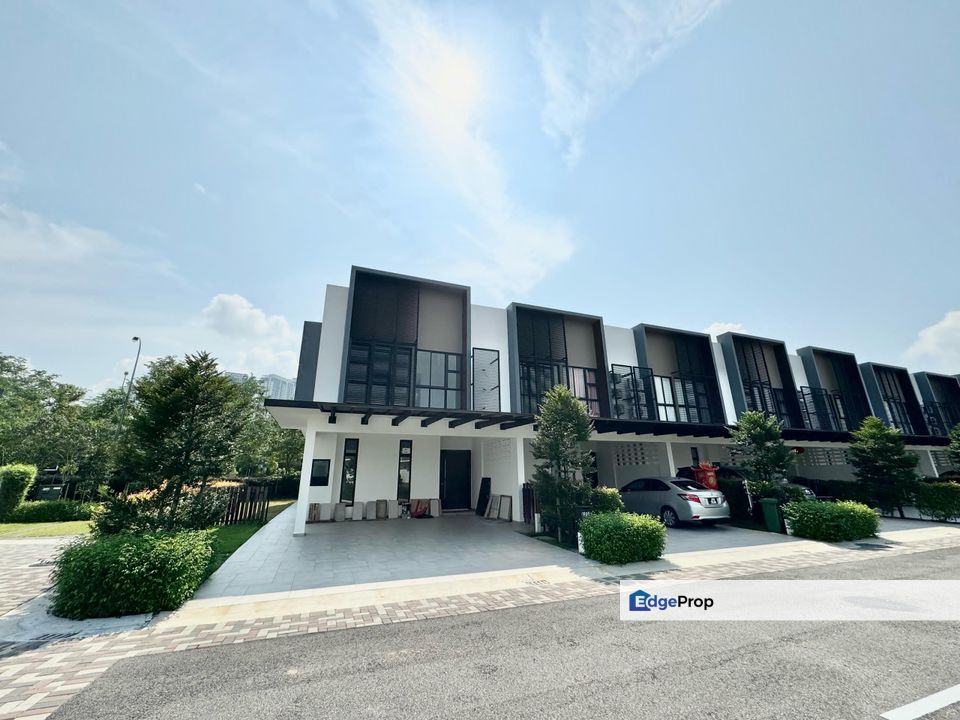 The Kews Senibong Leisure farm landed house , Johor, 