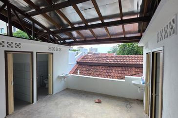 Penang Heritage Zone 2-Storey Commercial Shophouse for Rent