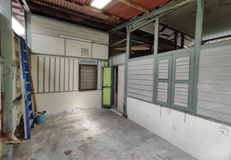 Penang Island Double-Story Bungalow with Sea Access For Sale FREEHOLD