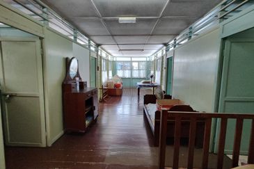 Penang Island Double-Story Bungalow with Sea Access For Sale FREEHOLD