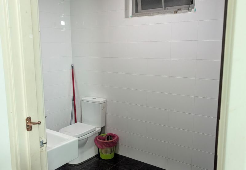 Lintang Lembah Permai 1