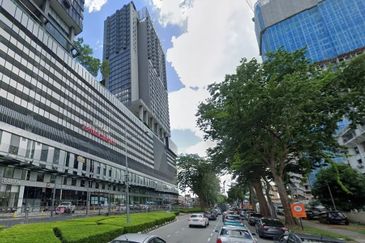 218 Macalister Ground Floor Shoplot For Rent