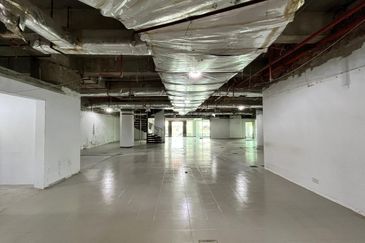 Weld Quay Ground Floor Office with Car Park For Rent