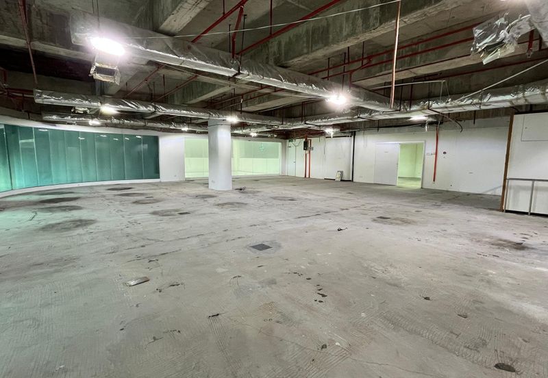 Weld Quay Ground Floor Office with Car Park For Rent
