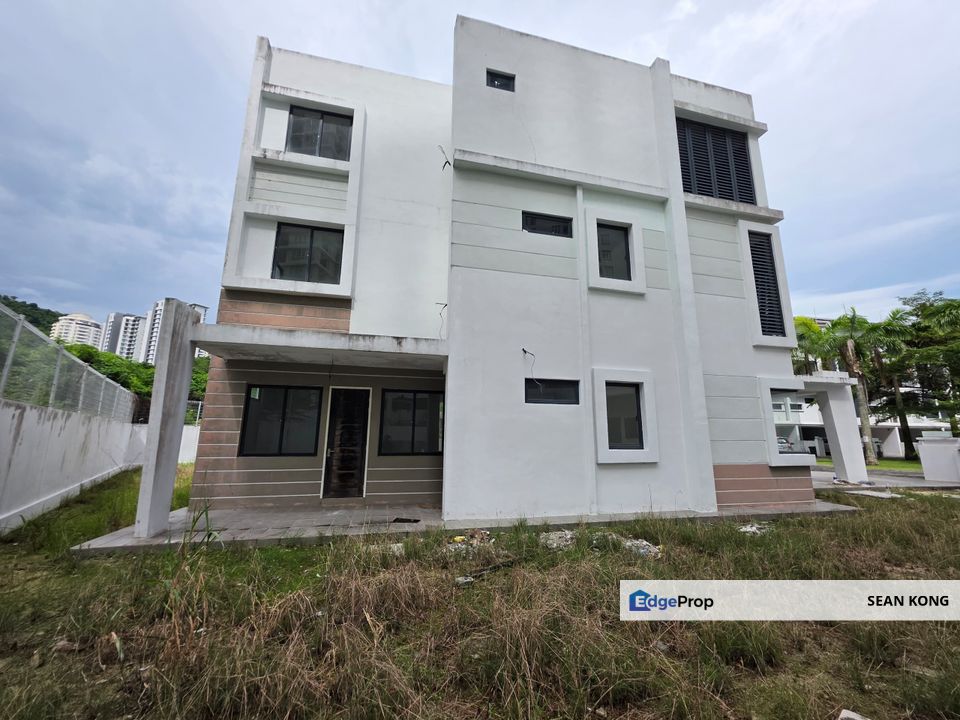 🏡 FOR SALE: 3-Storey Bungalow @ Vista Jambul, Bukit Jambul 🛡️ Gated & Guarded Community | 📍 Prime Bayan Lepas Address | 🔑 Original Unit, Penang, Relau