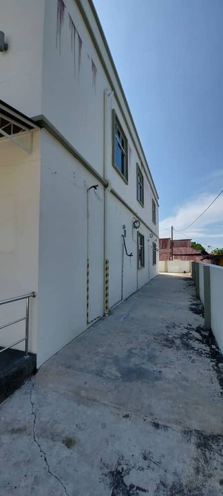 🏢 FOR SALE: 2-Storey Commercial Bungalow @ Bayan Lepas 📍 Jalan Sultan Azlan Shah | 🚗 Ample Carparks | 🌟 Prime Main Road Frontage, Penang, Bayan Baru