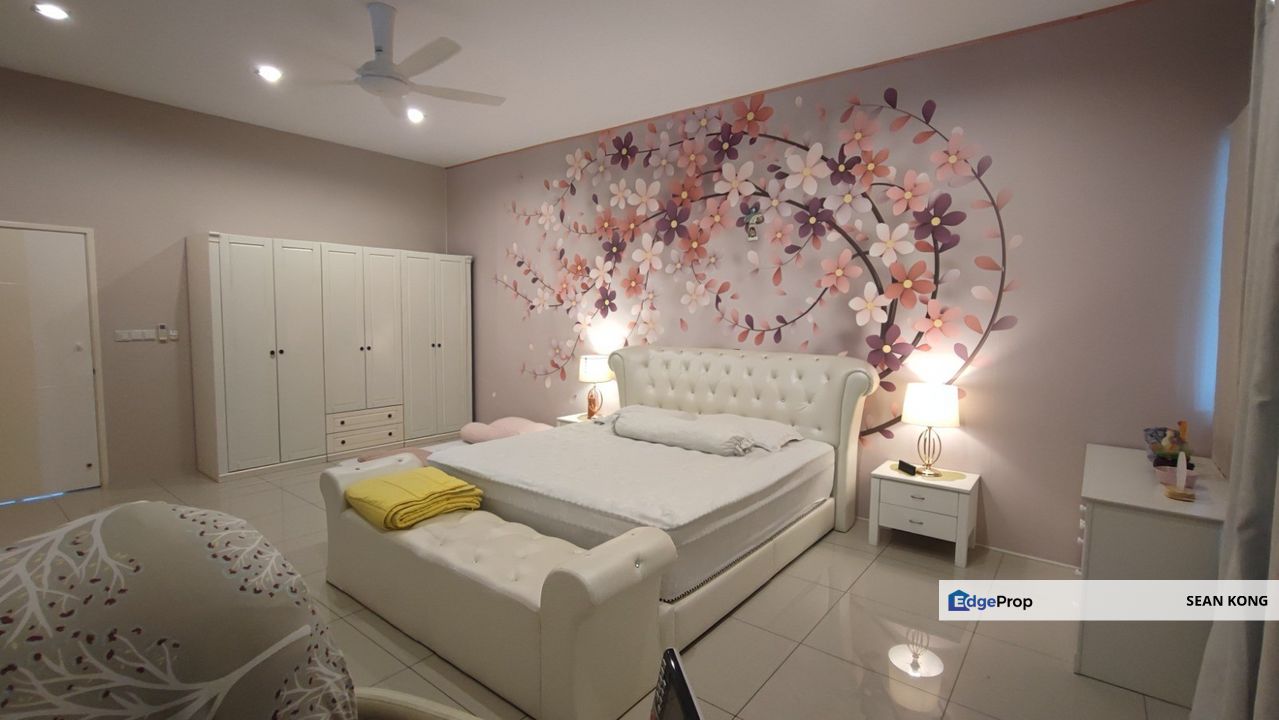 🌳 Fully Renovated Double Storey Semi-D @ Tree Residency, Bayan Lepas 📍 Penang Island | Gated & Guarded | Clubhouse Facilities | RM 2.5 Mil (Negotiab, Penang, Bayan Baru