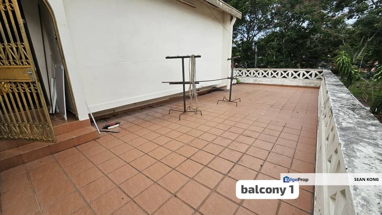 🌳 2-Storey Bungalow Facing Park Spacious 6,100 sf Land • 5 Bedrooms • Prime Location, Penang, Gelugor