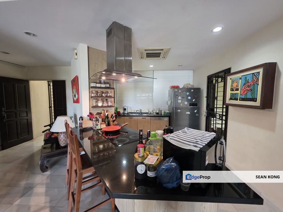 Diamond Villa Condo | Sea View | Fully Renovated | Tanjung Bungah  📍 Location: Diamond Villa Condominium, Tanjung Bungah (Emerald Tower) , Penang, Tanjung Tokong
