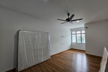 Taman Sutera Perling