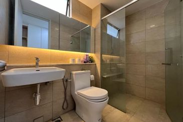 WaterEdge Residences