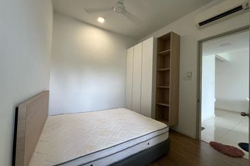 WaterEdge Residences