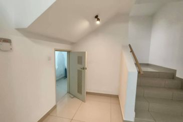 Twin Villas II @ Nusa Idaman