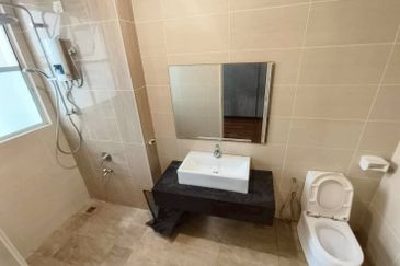 Twin Villas II @ Nusa Idaman