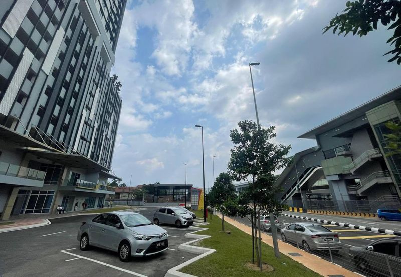 BRAND NEW CONDO WALKING DISTANCE TO STATION MRT @ RESIDENSI NEXUS KAJANG