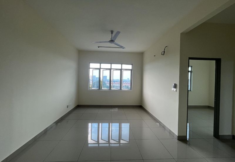 BRAND NEW CONDO WALKING DISTANCE TO STATION MRT @ RESIDENSI NEXUS KAJANG