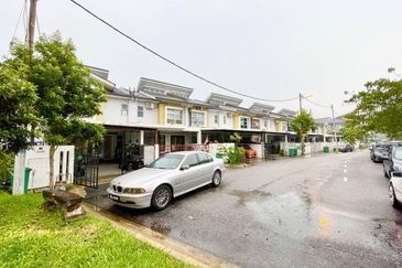 Taman Mutiara Rinching