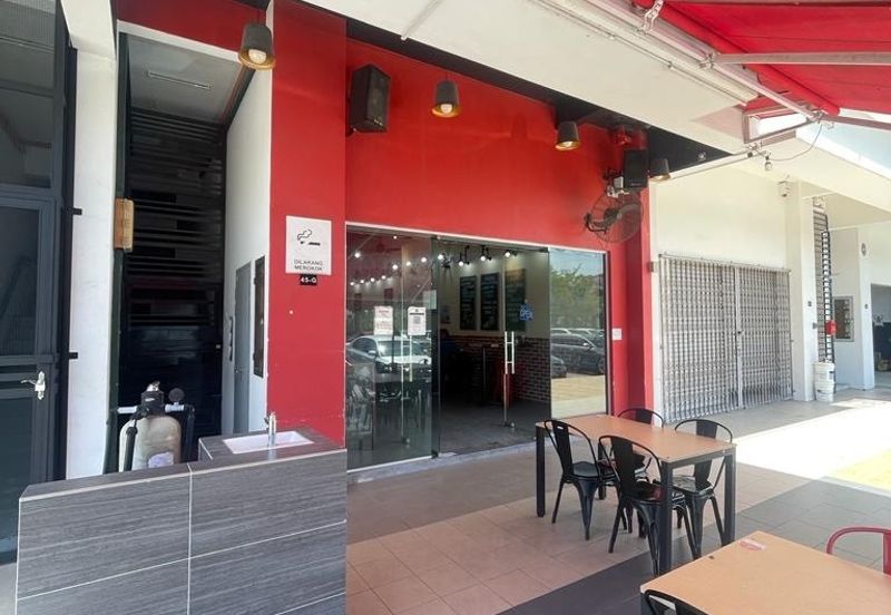 3 Storey Shop Lot FACING MAIN ROAD @ TTDI Grove, Kajang FOR SALE 