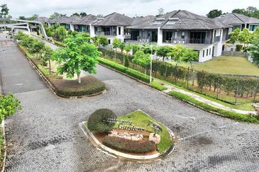 Lepironia Gardens, Setia Eco Glades