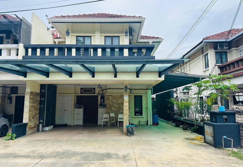 Fully Furnished SemiD Double Storey Desa Villa Merab, Jalan Aman kg Sg Merab, Kajang