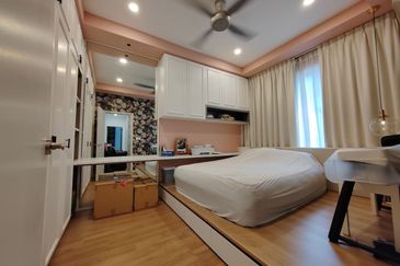 Parkfield Residences, Tropicana Heights