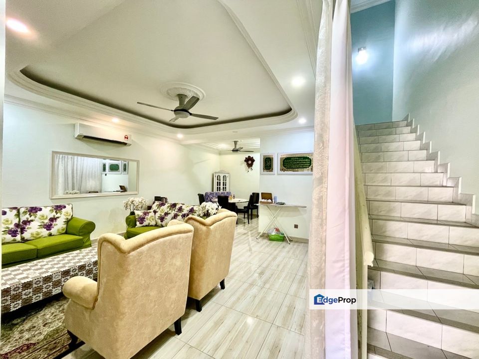 RENOVATED & EXTENDED DOUBLE STOREY TERRACE SEKSYEN 8 BANDAR BARU BANGI, Selangor, Bangi