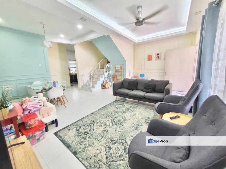 RENOVATED, FACING OPEN - Double Storey Terrace, Tmn Pelangi @ Semenyih 2 (Rafflesia), Selangor, Semenyih