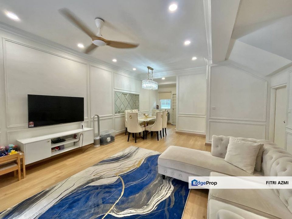 Fully furnished & Beautiful ID Double Storey Terrace House Kita Bayu, Cybersouth Dengkil, Selangor, Dengkil