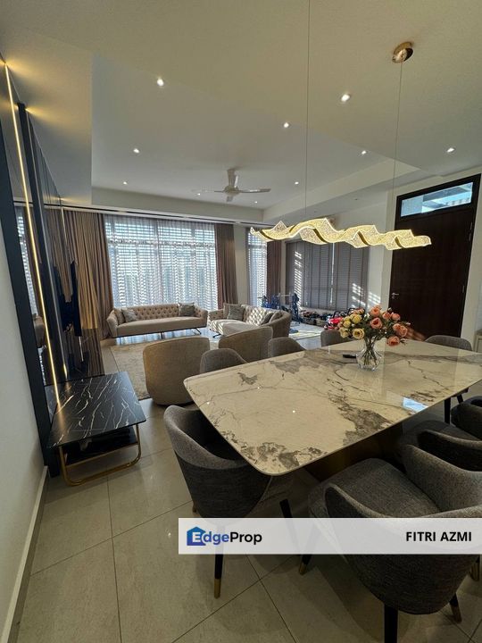 THE MULIA RESIDENCE, CYBERJAYA | END LOT & FULLY FURNISHED UNIT | FREEHOLD | 7 BEDROOM 5 BATHROOM , Selangor, Cyberjaya