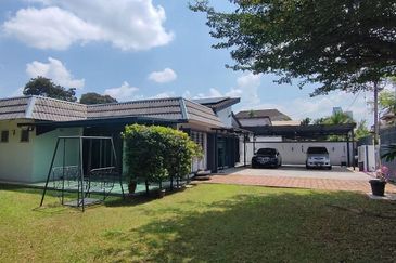 Seksyen 4, Petaling Jaya