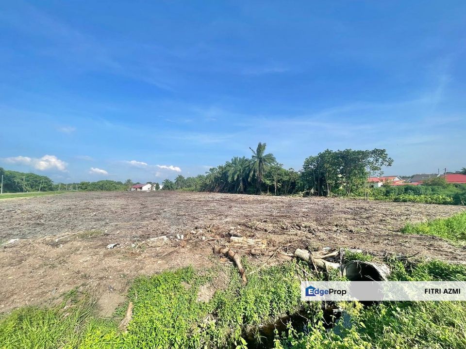 JALAN PIPIT, TAMAN BENTARA, TELOK PANGLIMA GARANG, SELANGOR TANAH PERTANIAN 2.5 EKAR | TANAH RATA DAN ADA JALAN UTAMA, Selangor, Telok Panglima Garang