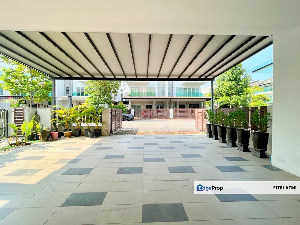 1080 RESIDENCE PUNCAK SAUJANA, KAJANG 3 STOREY SEMI-D VILLA (CLUSTER) | RENOVATED & EXTENDED UNIT | FREEHOLD, Selangor, Kajang