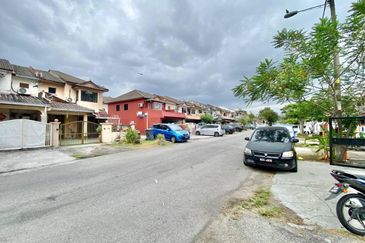 Bandar Country Homes