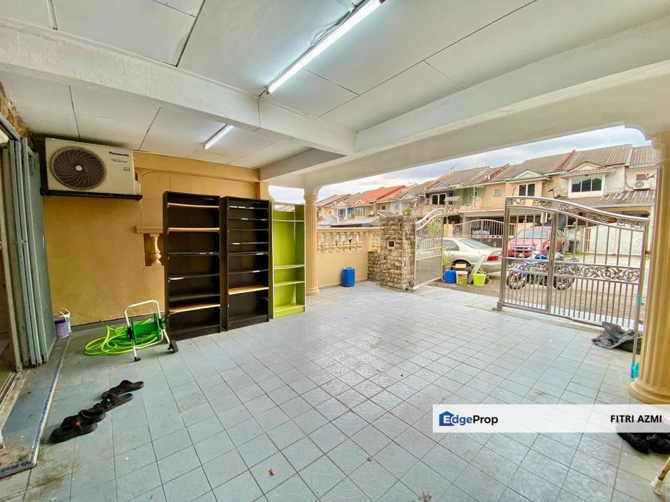 BANDAR COUNTRY HOMES, RAWANG DOUBLE STOREY TERRACE HOUSE |  FREEHOLD | RENOVATED & UPPER FLOOR EXTENSION , Selangor, Rawang