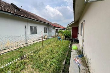 Taman Tasik Semenyih (Lake Residence)