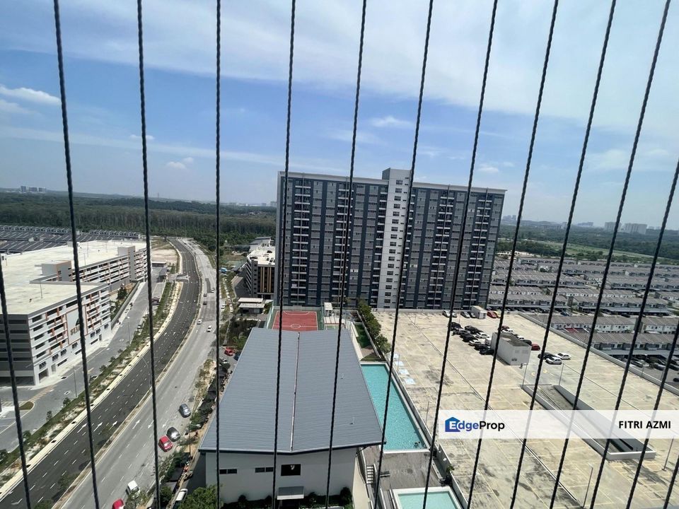 FULLY FURNISHED FACING SWIMMING POOL @ KITA IMPIAN CYBERSOUTH FOR RENT, Selangor, Dengkil