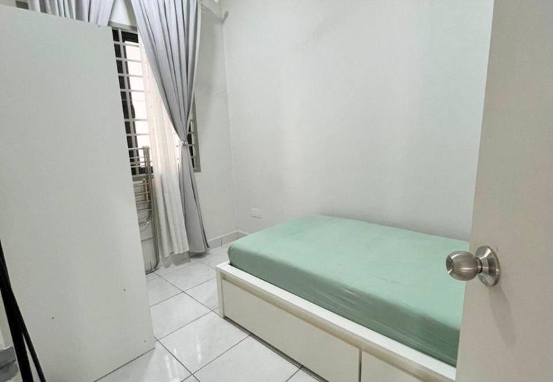 PR1MA One @ Laman View