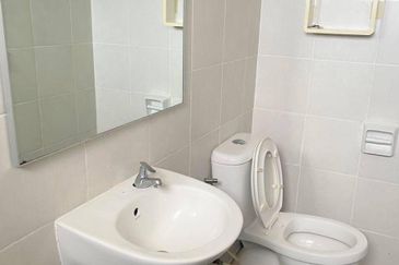 PR1MA One @ Laman View