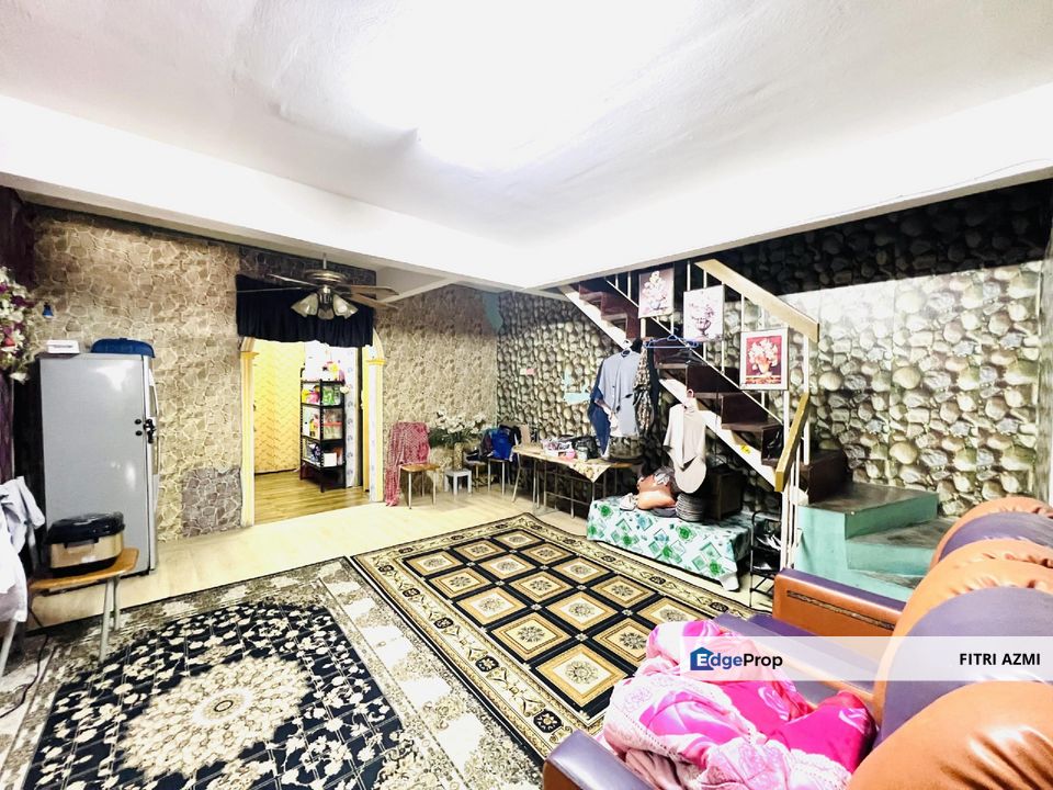 TAMAN TASIK SEMENYIH, SELANGOR DOUBLE STOREY TERRACE | FULLY RENOVATED UNIT, Selangor, Semenyih