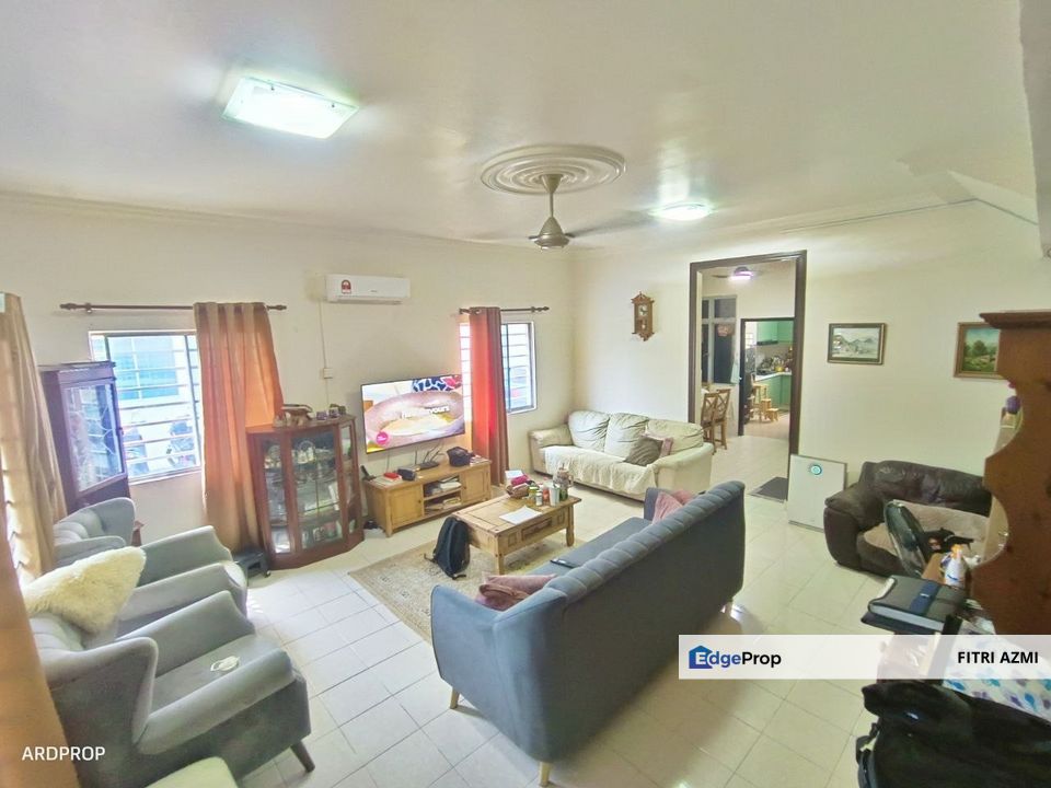 SEKSYEN 8 BANDAR BARU BANGI, 2 STOREY TERRACE HOUSE | END LOT | RENOVATED UNIT, Selangor, Bangi