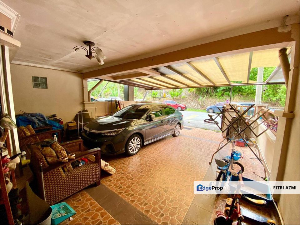 TAMAN IMPIAN PUTRA KAJANG | TERES 2 TINGKAT | FACING OPEN, RENOVATED, SURAU JALAN KAKI, Selangor, Kajang