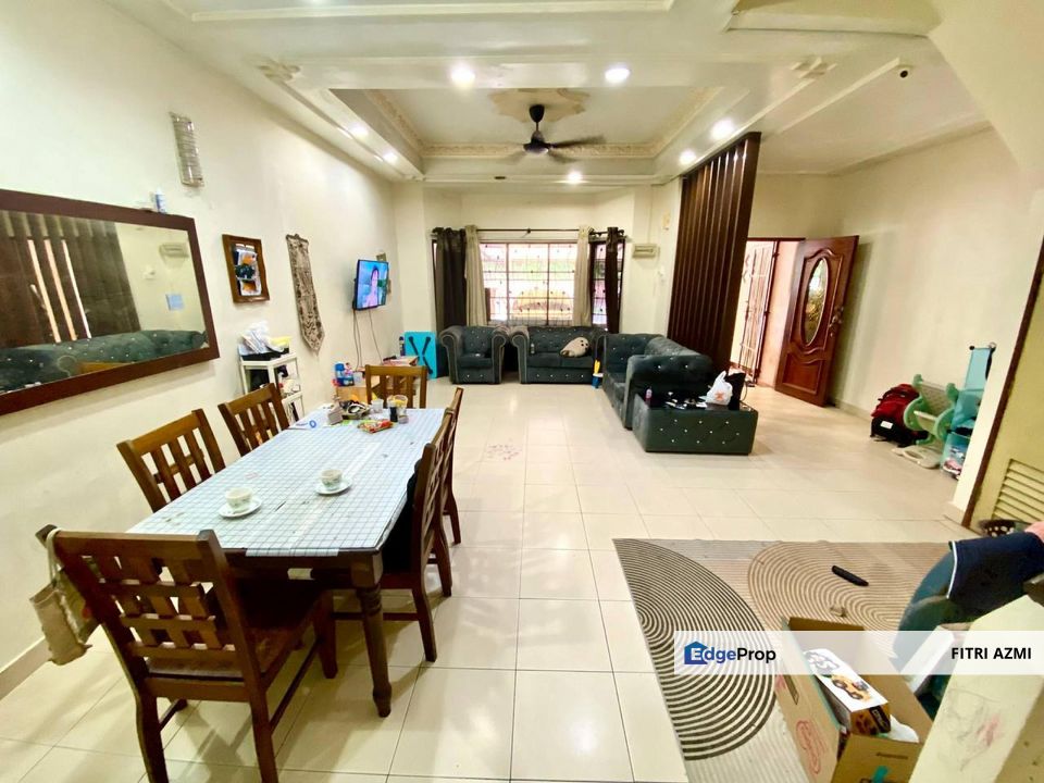 TAMAN IMPIAN PUTRA KAJANG | TERES 2 TINGKAT | FACING OPEN, RENOVATED, SURAU JALAN KAKI, Selangor, Kajang