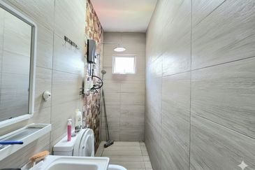 Taman Desa Keramat AU2